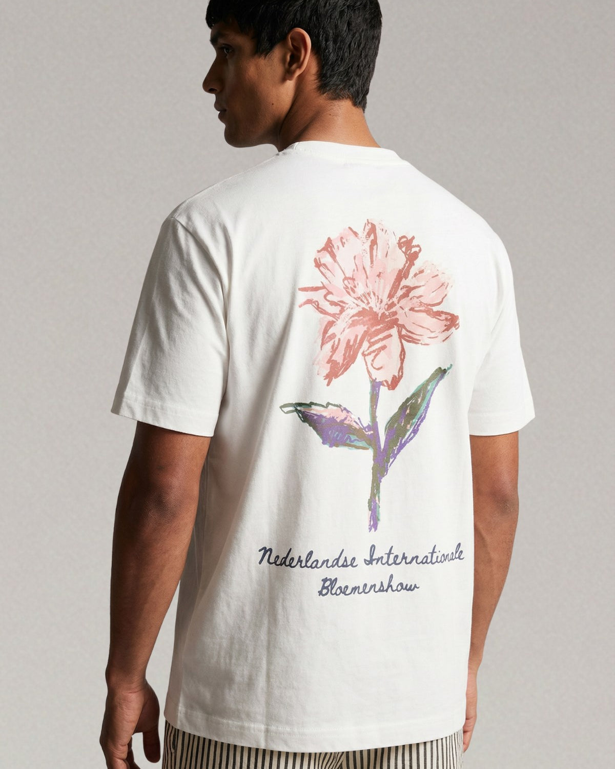 Erkek Oversize Tişört Soft Bloom Baskılı Pembe – Bisiklet Yaka, Couple, Rahat Kalıp, %100 Pamuk