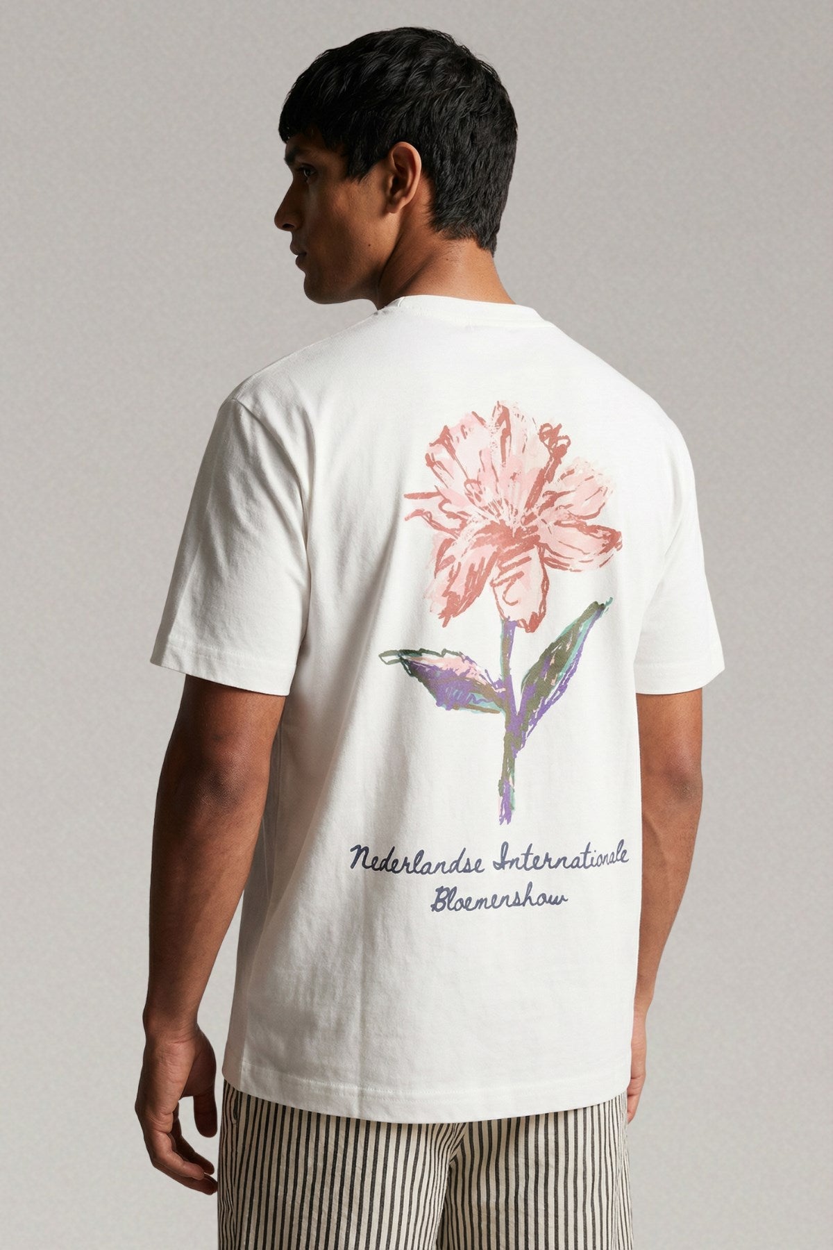Erkek Oversize Tişört Soft Bloom Baskılı Pembe – Bisiklet Yaka, Couple, Rahat Kalıp, %100 Pamuk