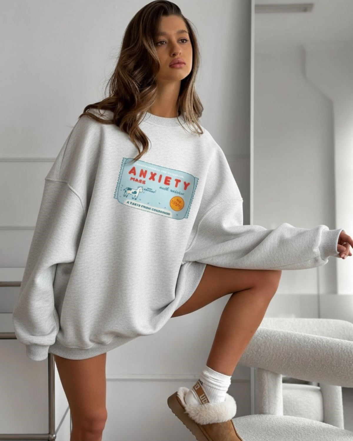 Kadın Oversize Sweatshirt Elbise Anxiety Bar Baskılı Gri Melanj– Bisiklet Yaka, 3 İplik Polar