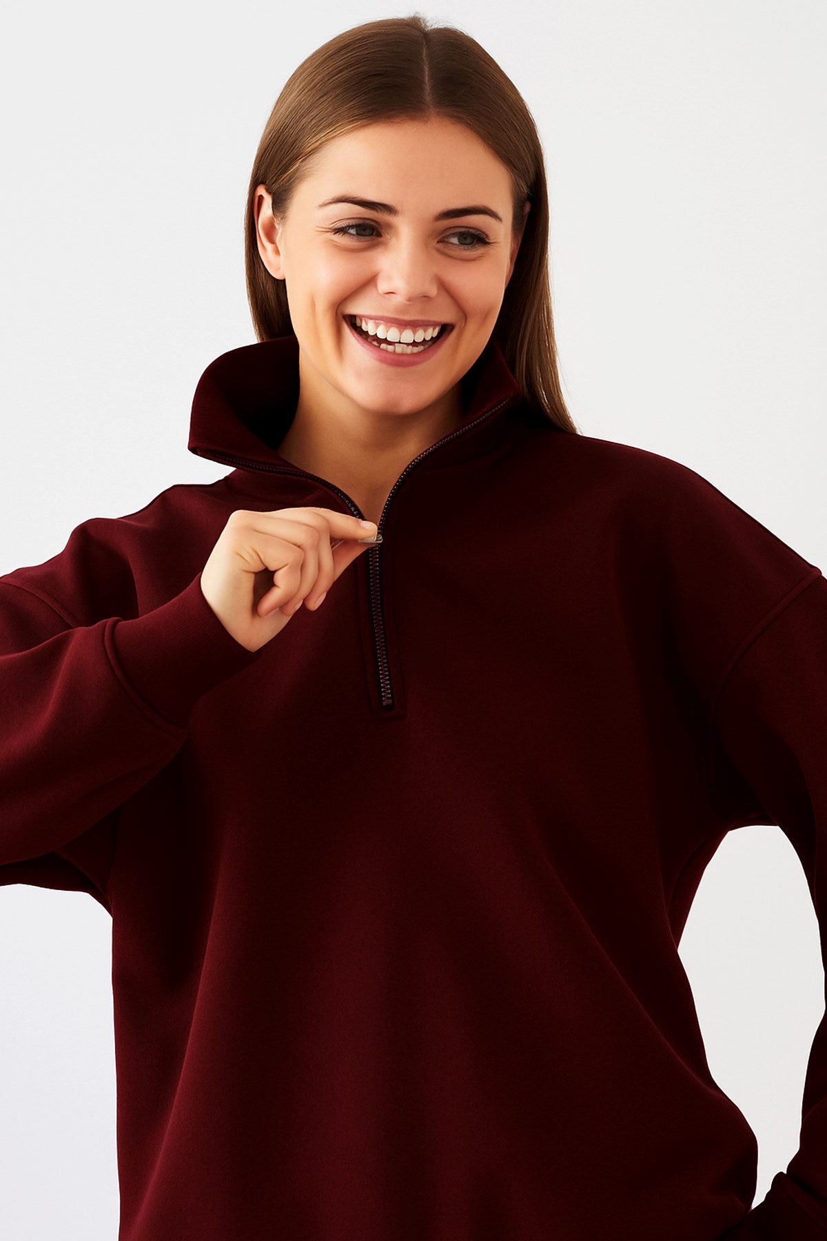 Unisex Oversize Eşofman Takımı Basic Bordo – Fermuarlı Dik Yaka, Lastikli Paça, 3 İplik Şardonlu Polar
