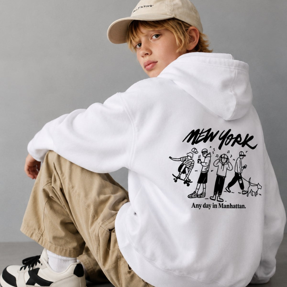 Erkek Çocuk Oversize Hoodie Sweatshirt DAY IN NYC Baskılı Beyaz – Kapüşonlu, Cepli, 3 İplik Polar