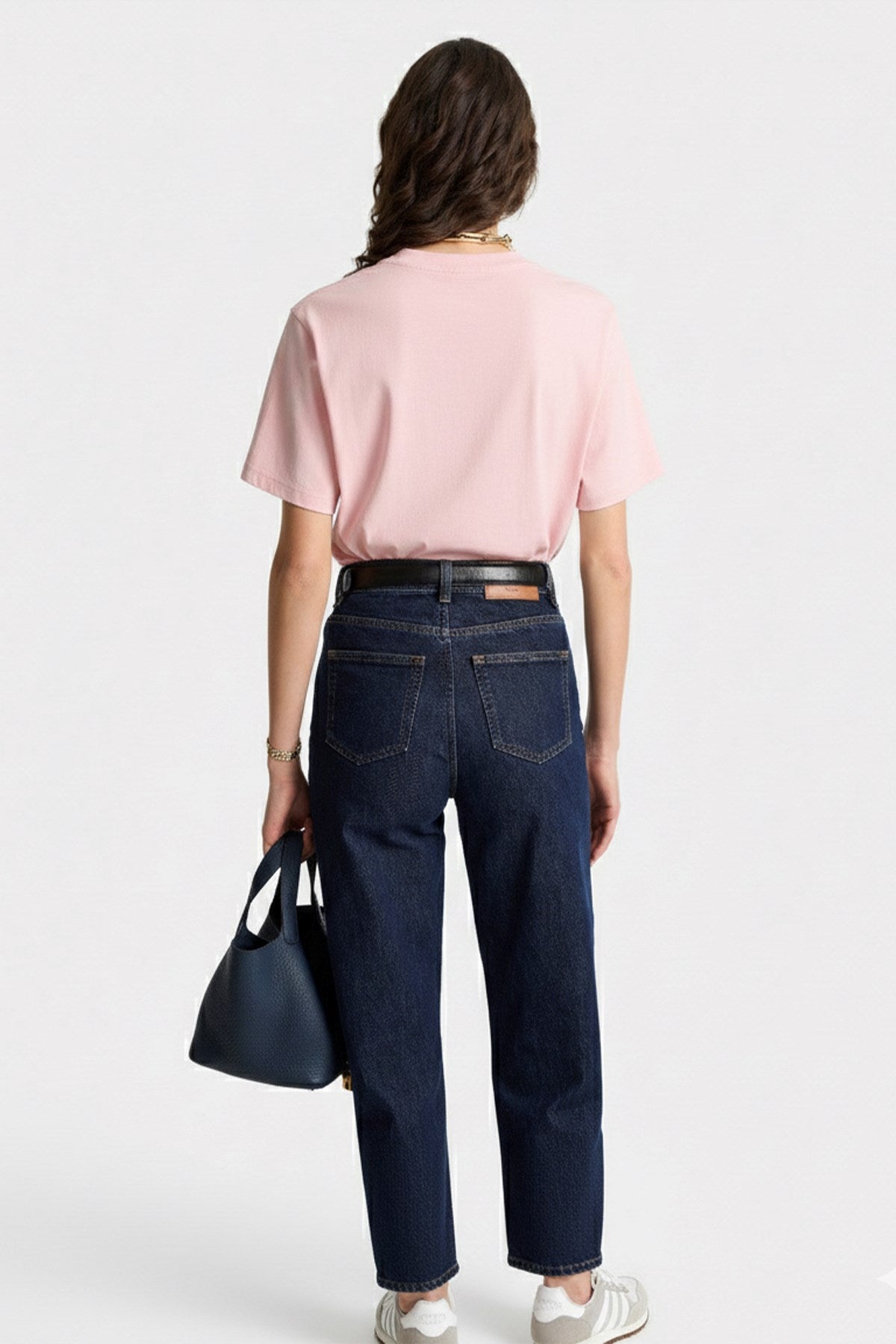 Kadın Oversize Tişört CHMP STUDIOS Baskılı Pembe – Bisiklet Yaka, %100 Pamuk Compact Süprem 24/1