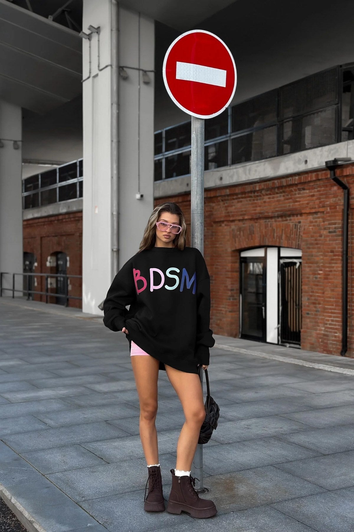 Kadın Oversize Sweatshirt Elbise Color Pop Baskılı Siyah – Bisiklet Yaka, 3 İplik Şardonlu Polar