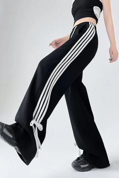 Kadın Sportif  4 Şerit Detaylı Ayarlanabilir Paça Eşofman Altı