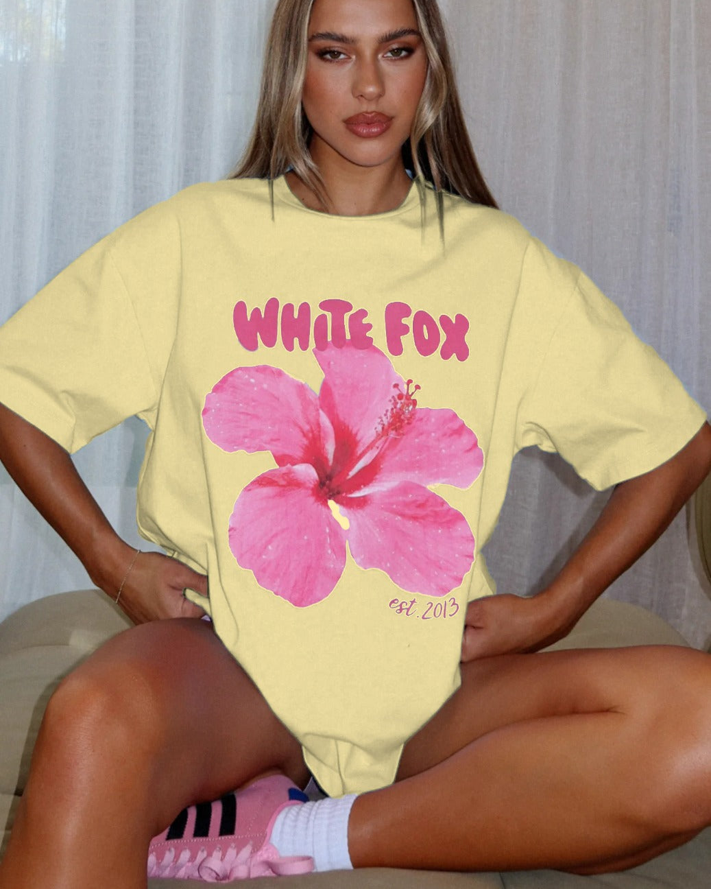 Hibiscus Çiçek Baskılı White Fox Kadın Tişört Günlük Rahat Kesim Sarı