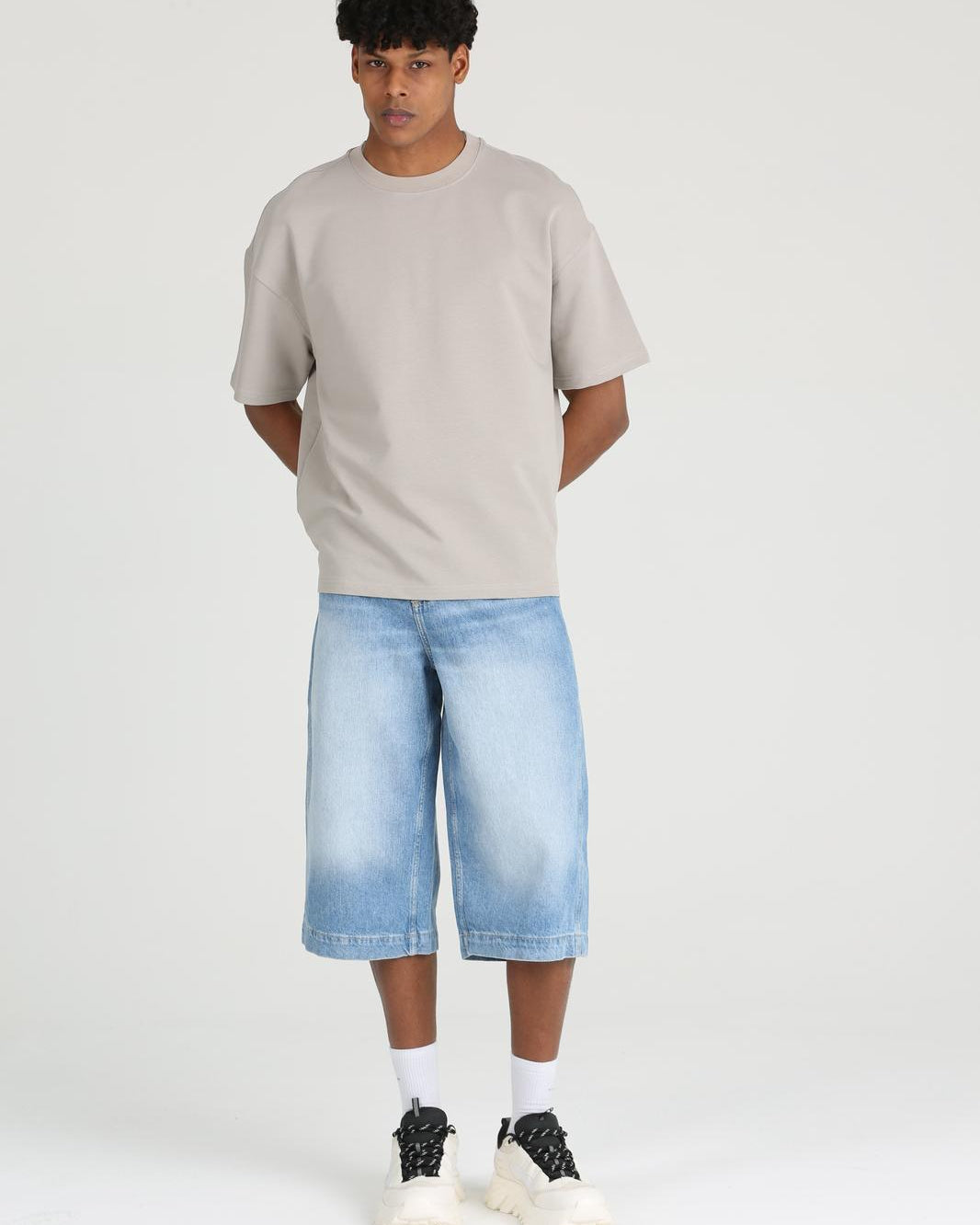 Erkek Basic ve Rahat Kesim Erkek Oversize  2 İplik Tişört