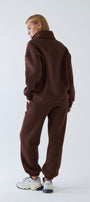 Unisex Oversize Eşofman Takımı Basic Kahverengi – Fermuarlı Dik Yaka, Lastikli Paça, 3 İplik Polar
