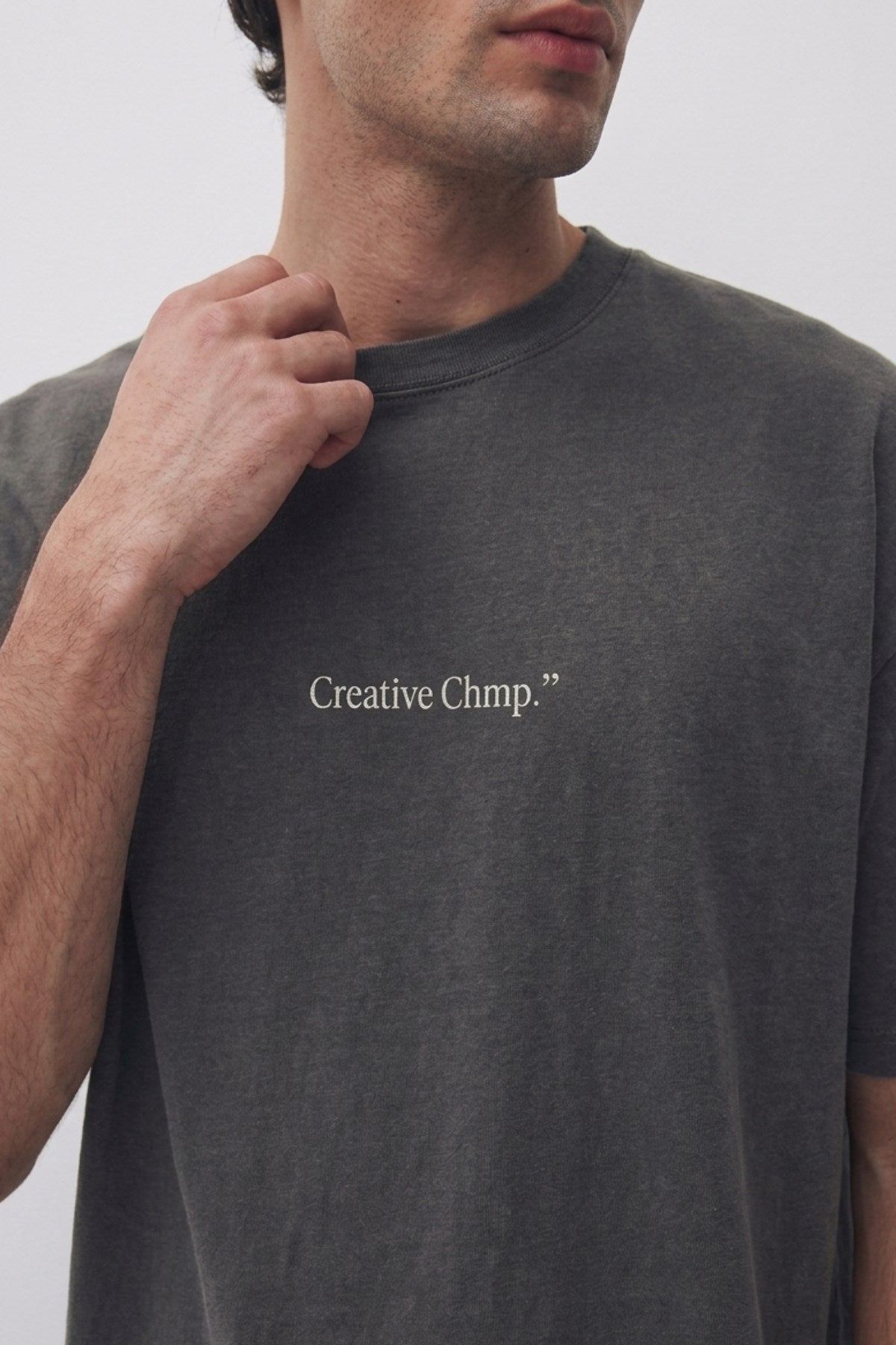 Erkek Oversize Tişört Creative Chmp  Baskılı Füme – Bisiklet Yaka, Rahat Kalıp, %100 Pamuk