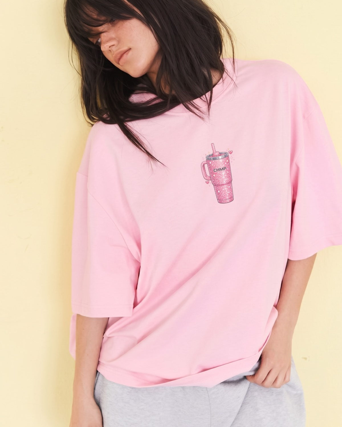 Kadın Oversize Tişört Pink Tumbler Baskılı Pembe – Bisiklet Yaka, Rahat Kalıp, %100 Pamuk