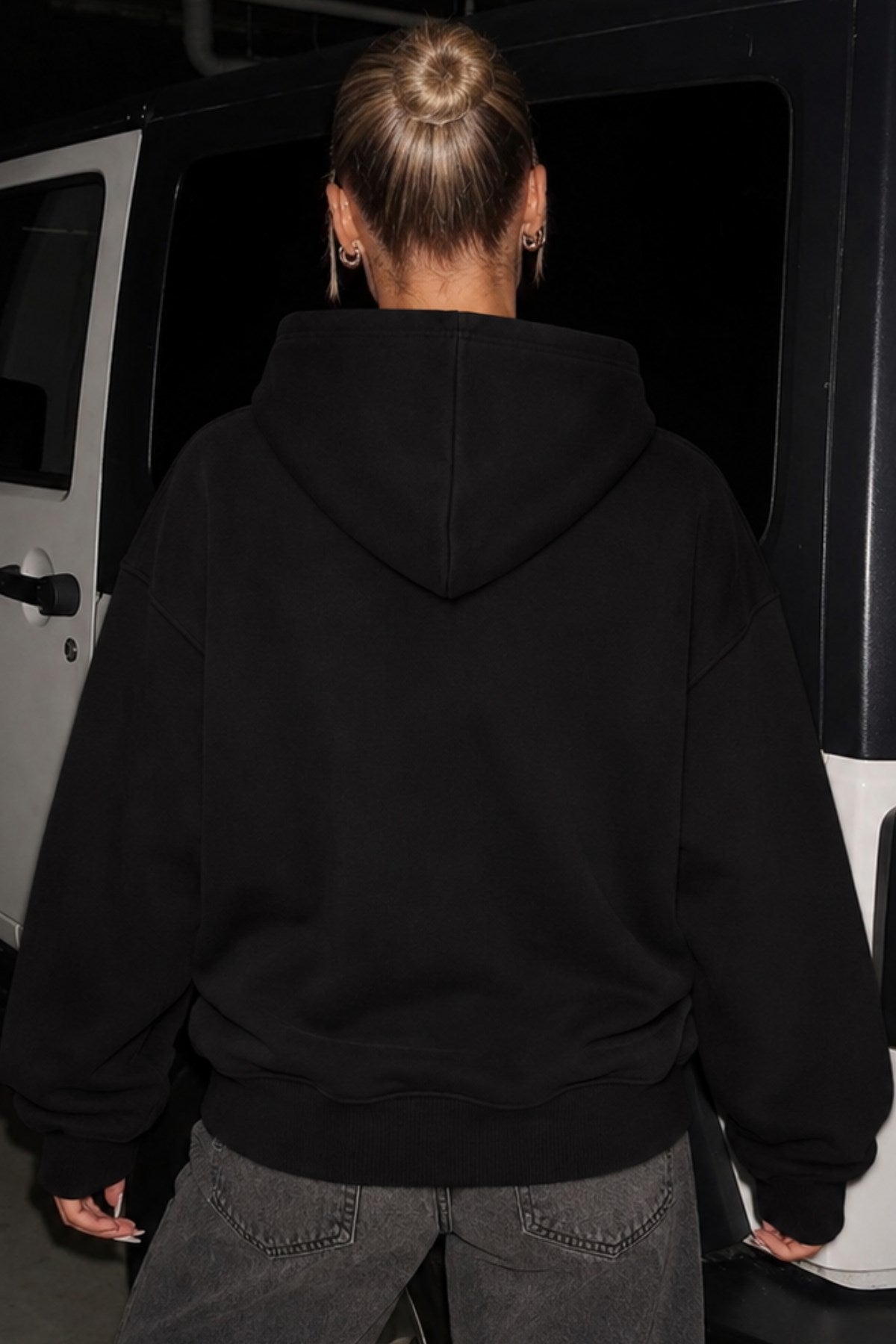Kadın Oversize Hoodie Noir Cat Baskılı Siyah – Kapüşonlu, Kanguru Cepli, 3 İplik Şardonlu Polar