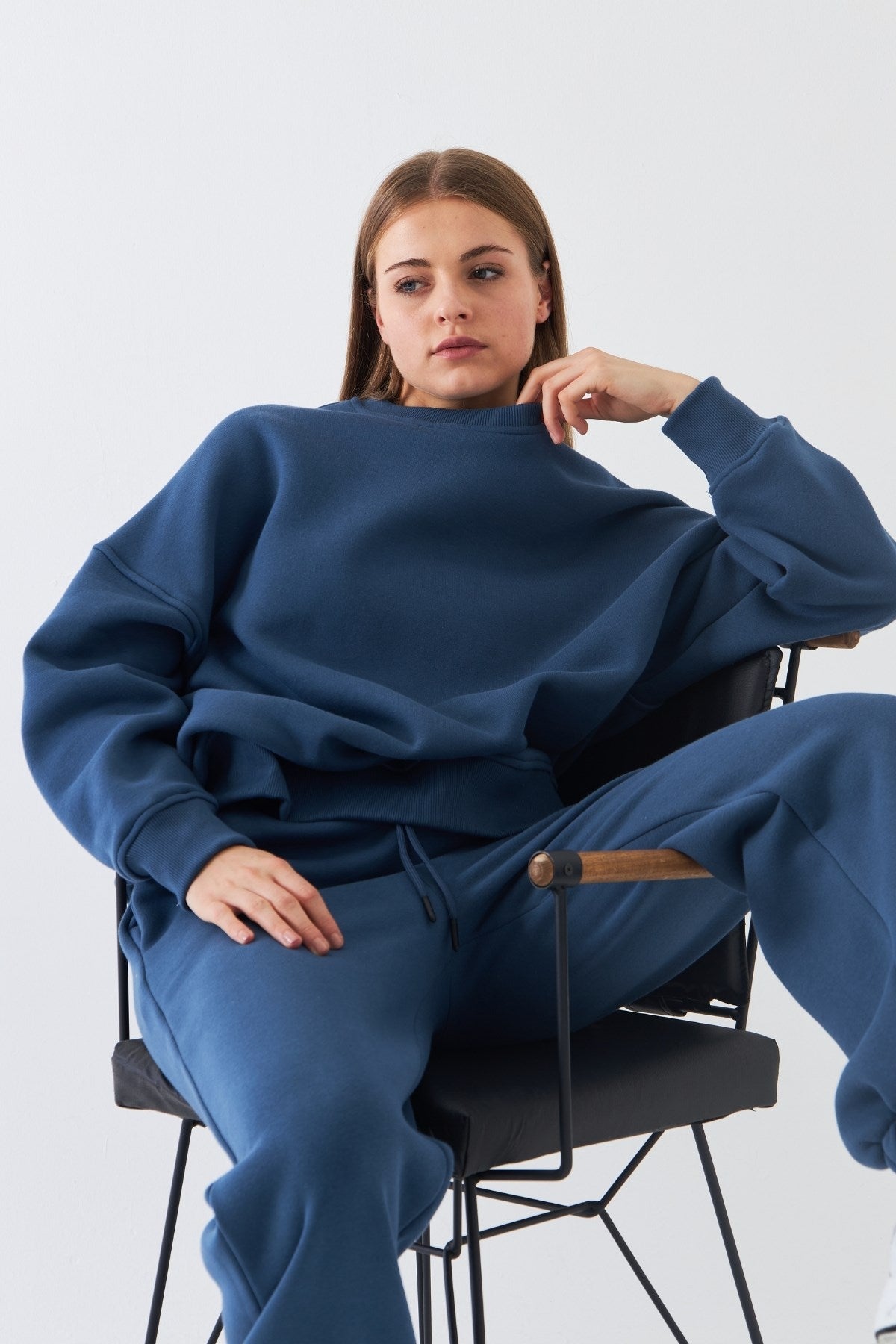 Unisex Oversize Sweatshirt Basic Marine – Bisiklet Yaka, 3 İplik Şardonlu Polar