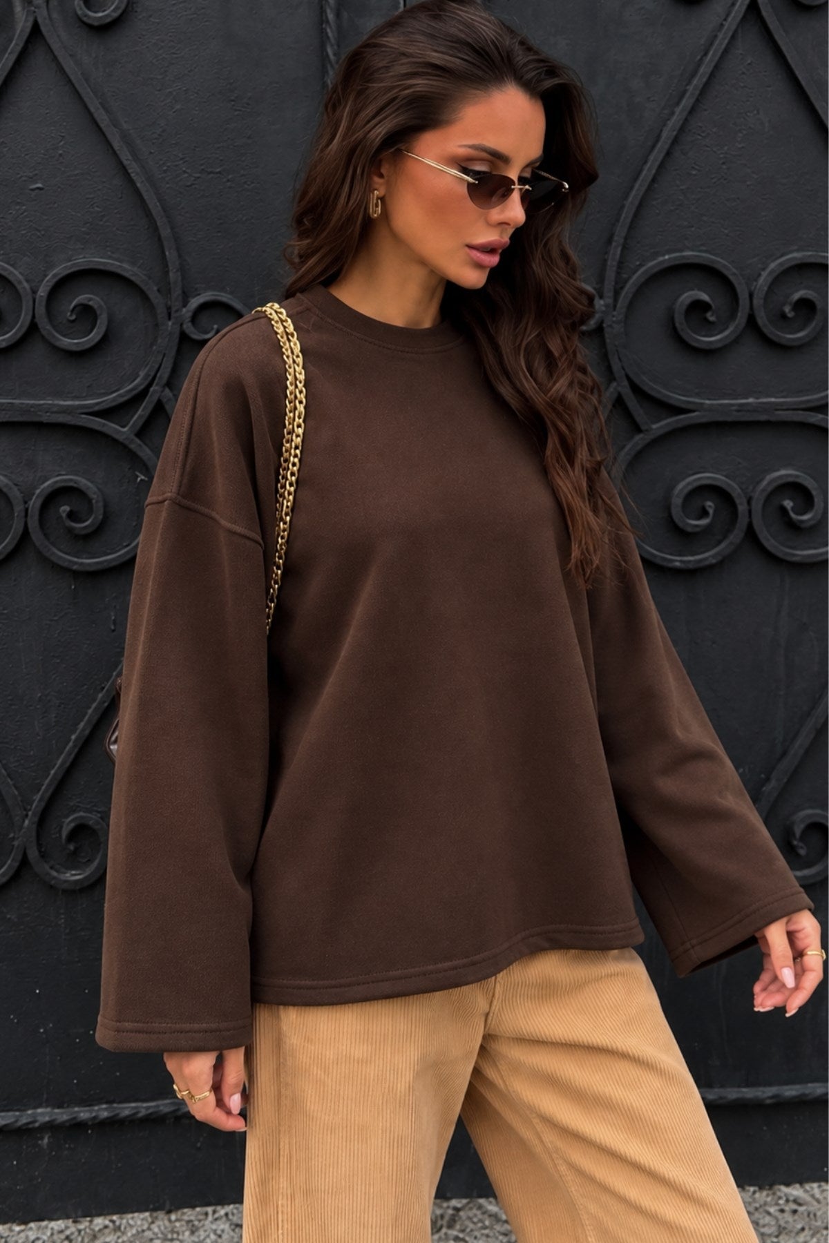 Kadın Relaxed Fit Sweatshirt Basic Kahverengi – Bisiklet Yaka, 3 İplik Şardonsuz, Düşük Omuz