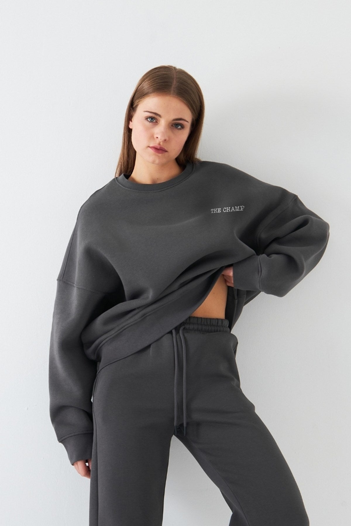Kadın Oversize Sweatshirt Paris Coffee Journal Baskılı Füme – Bisiklet Yaka, 3 İplik Şardonlu Polar
