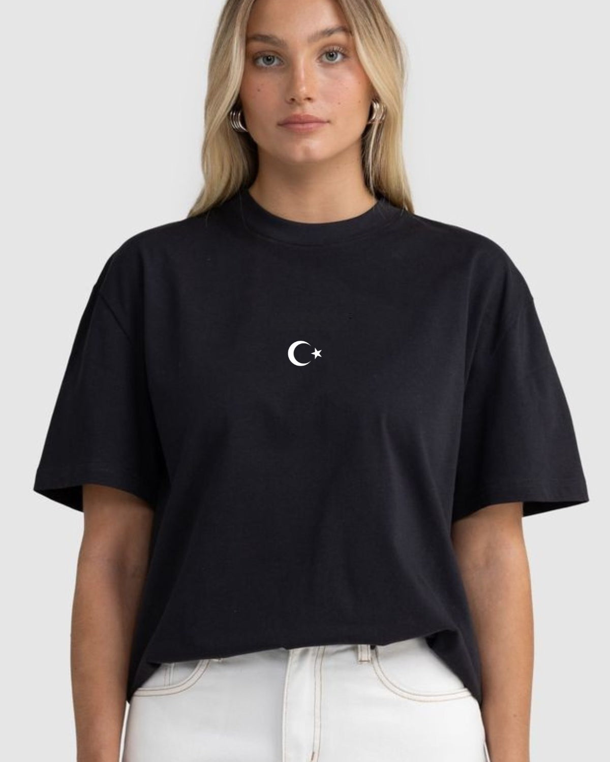 Unisex Oversize Tişört Legend of Türkiye Baskılı Siyah – Bisiklet Yaka, Rahat Kalıp, %100 Pamuk