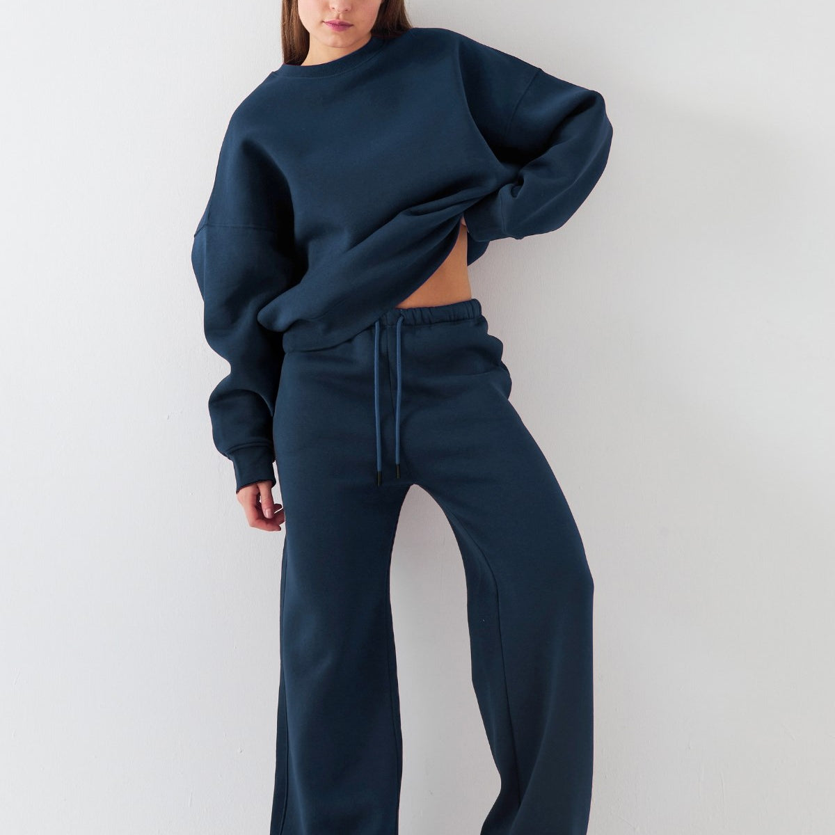Unisex Oversize Eşofman Takımı Basic Marine – Bisiklet Yaka, Bol Paça, 3 İplik Şardonlu Polar