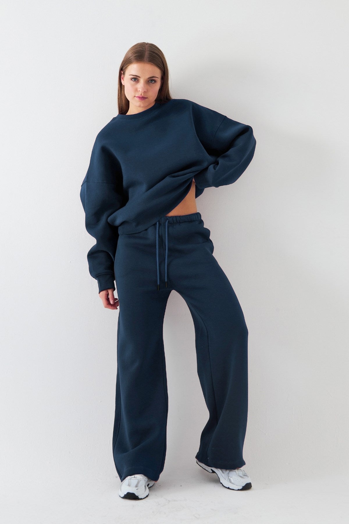 Unisex Oversize Eşofman Takımı Basic Marine – Bisiklet Yaka, Bol Paça, 3 İplik Şardonlu Polar