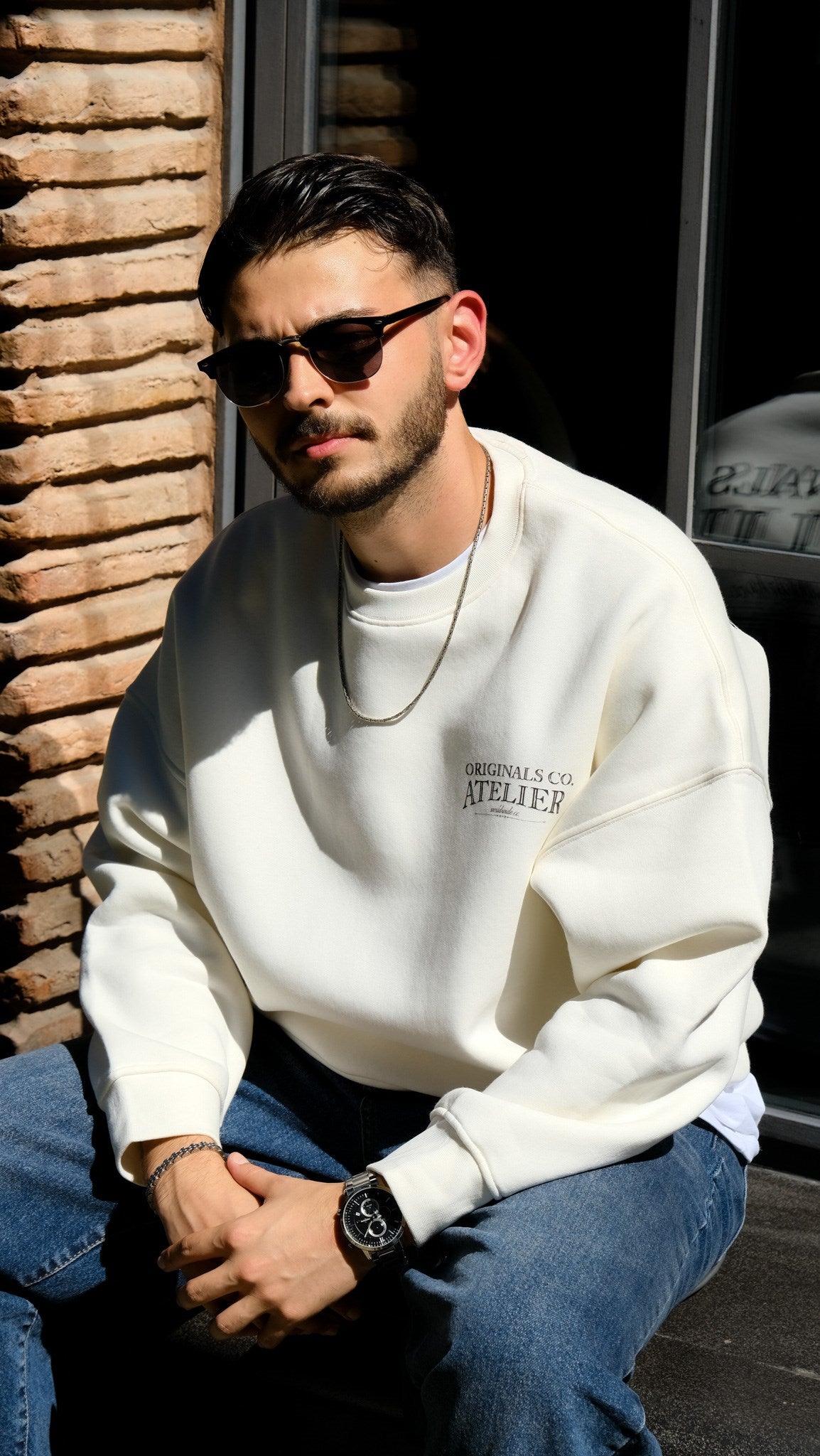 Unisex Oversize Sweatshirt Atelier Baskılı Beyaz – Bisiklet Yaka, 3 İplik Şardonlu Polar