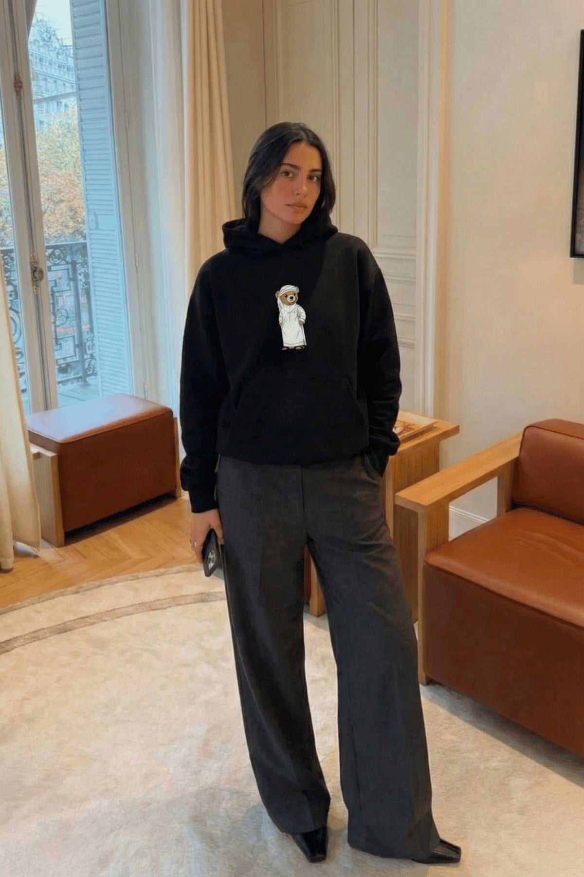 Kadın Oversize Sweatshirt Hoodie Emirati Bear Siyah – Kapüşonlu, 3 İplik Polar, Kanguru Cepli