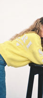 Kadın Oversize Sweatshirt Paris 3D Baskılı Sarı – Bisiklet Yaka, Kol ve Sırt Baskılı, 3 İplik