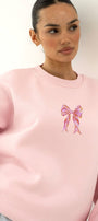Kadın Oversize Sweatshirt Pembe  Kurdele Baskılı Pembe – Bisiklet Yaka, 3 İplik Şardonlu Polar
