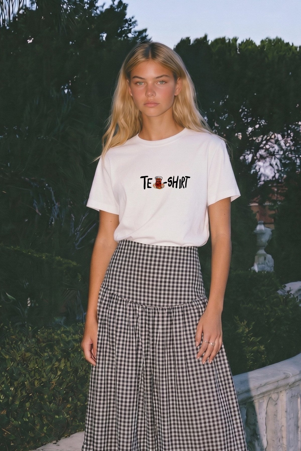Kadın Oversize Tişört Tea-Shirt Baskılı Beyaz – Bisiklet Yaka, Rahat Kalıp, %100 Pamuk