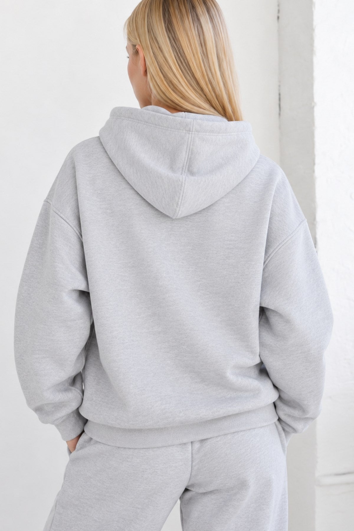 Kadın Oversize Hoodie Amore Baskılı Gri Melanj – Kapüşonlu, Kanguru Cepli, 3 İplik Şardonlu Polar