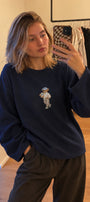 Kadın Relaxed Fit Sweatshirt Coffee Bear Baskılı Lacivert – Bisiklet Yaka, 3 İplik Şardonsuz