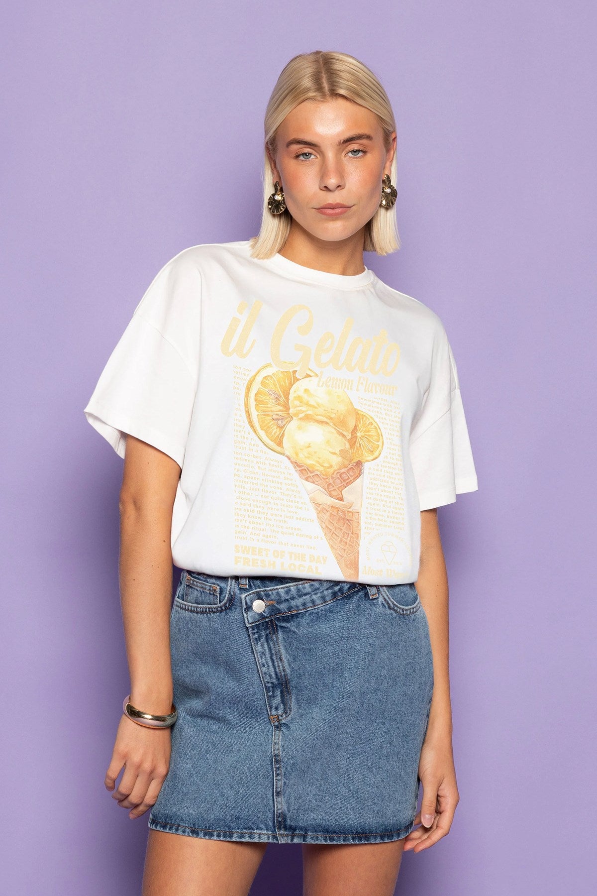 Kadın Oversize Tişört Gelato Lemon Baskılı Beyaz – Bisiklet Yaka, %100 Pamuk Compact Süprem 24/1