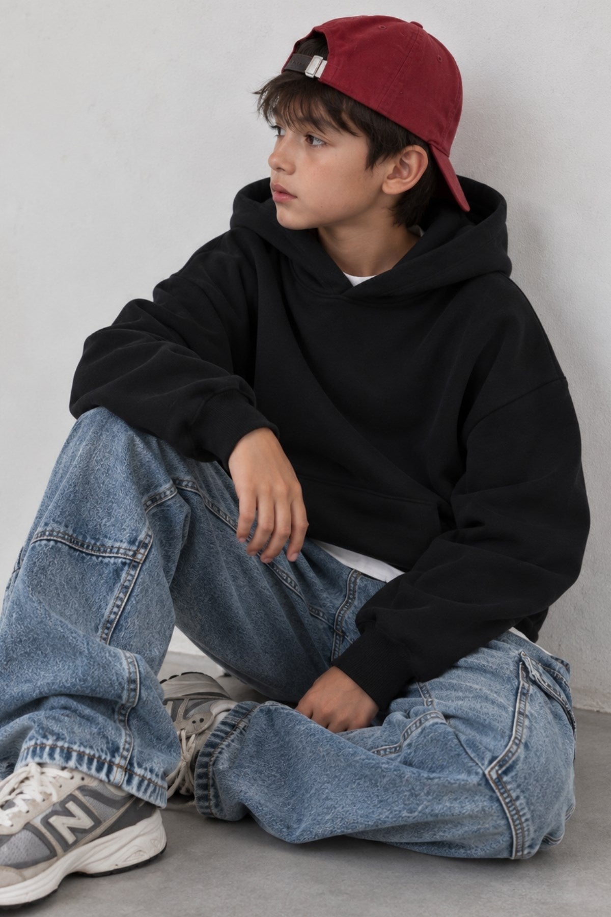 Erkek Çocuk Oversize Basic Hoodie Sweatshirt Siyah– Kapüşonlu, Kanguru Cepli, 3 İplik Polar