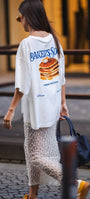 Kadın Pancake Baskılı “Baker’s Soul” Oversize Sokak Stili Tişört