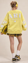 Kadın Oversize Sweatshirt Paris 3D Baskılı Sarı – Bisiklet Yaka, Kol ve Sırt Baskılı, 3 İplik