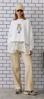 Kadın Oversize Sweatshirt Preppy Girl Bear Baskılı Beyaz – Bisiklet Yaka, 3 İplik Şardonlu Polar