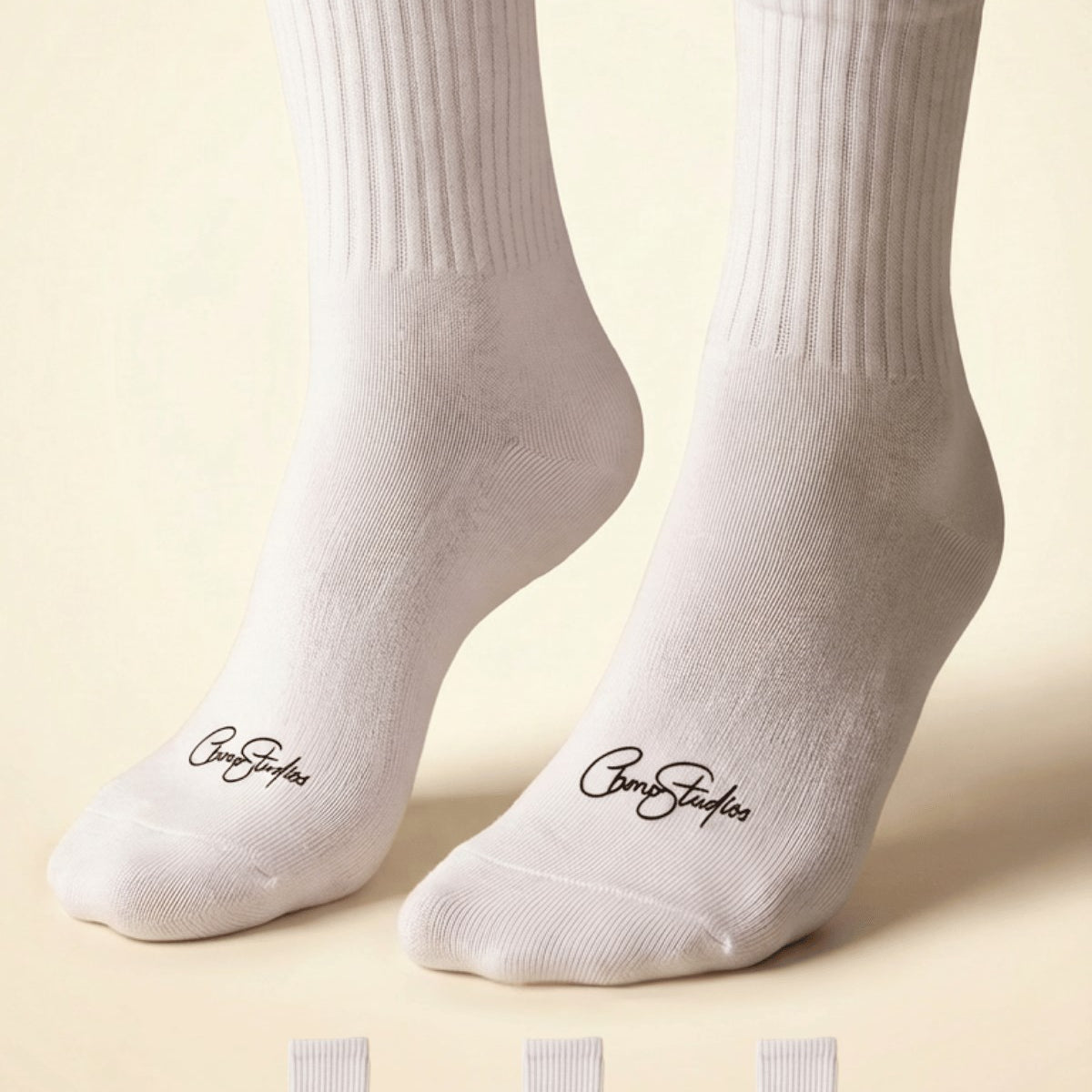 Unisex Düz Beyaz Ribanalı Uzun Çorap CHMP STUDIOS Baskılı – Nefes Alan Pamuklu Penye, 3’lı Paket