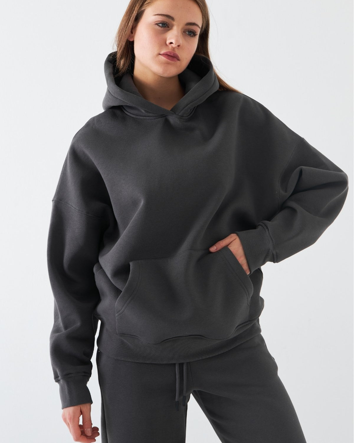  Oversize Unisex Sweatshirt Hoodie Füme – Kapüşonlu, 3 İplik Şardonlu Polar, Kanguru Cepli, Basic