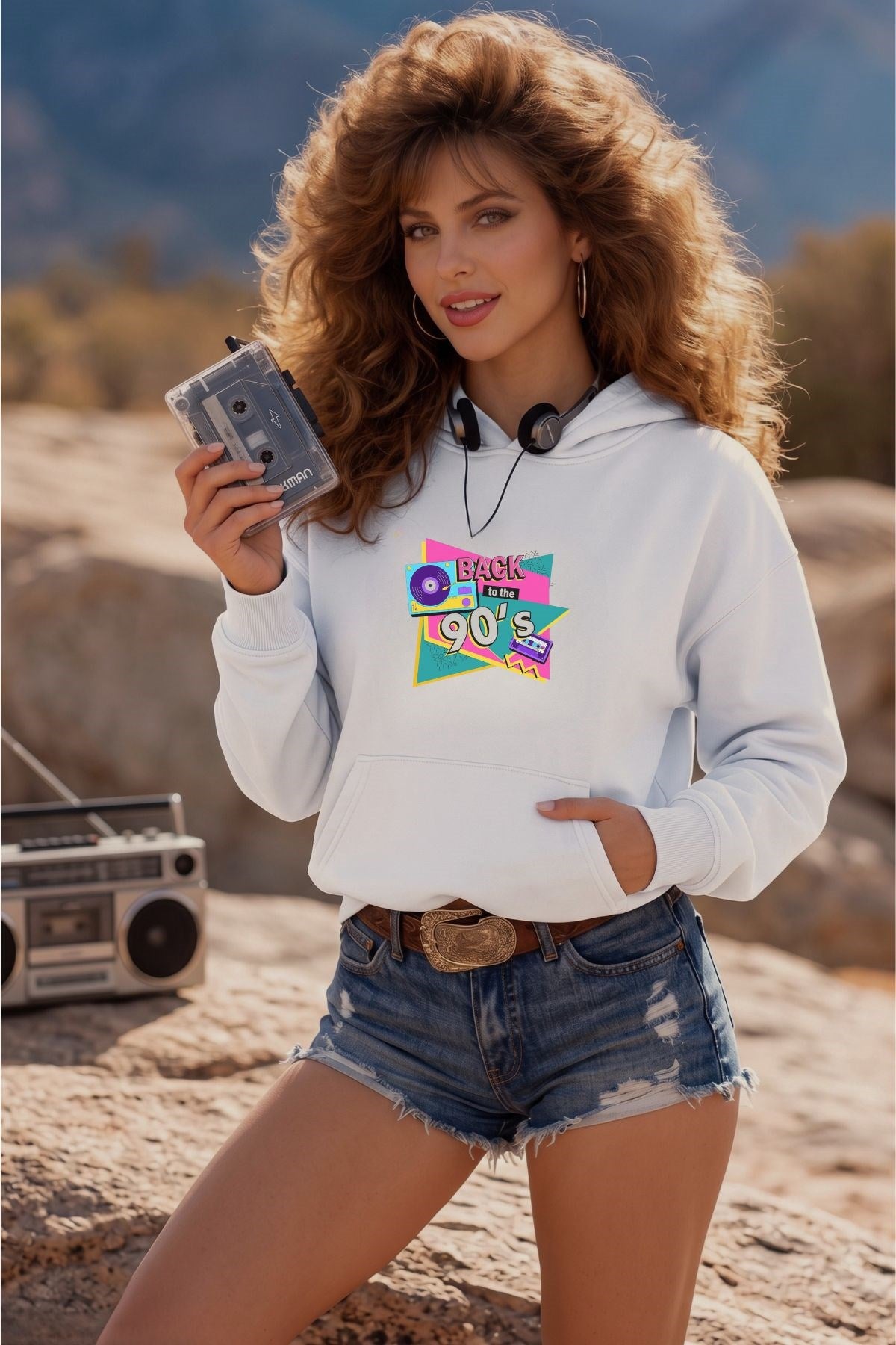 Kadın Oversize Hoodie Back To The 90’s Baskılı Beyaz - Kapüşonlu, Kanguru Cepli, 3 İplik Polar