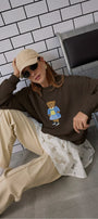 Kadın Oversize Sweatshirt Preppy Girl Bear Baskılı Kahverengi – Bisiklet Yaka, 3 İplik Şardonlu Polar