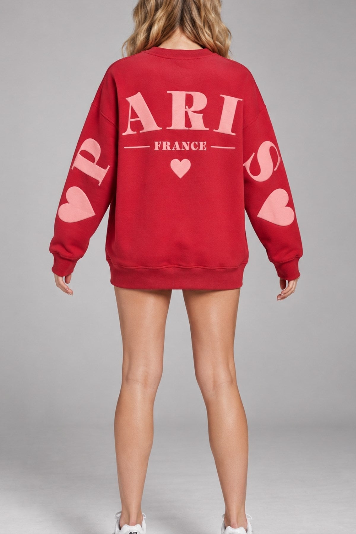 Kadın Oversize Sweatshirt Paris 3D Baskılı Kırmızı – Bisiklet Yaka, Kol ve Sırt Baskılı, 3 İplik