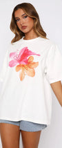 Kadın Oversize Ekru Tişört %100 Pamuk Pembe Turuncu Çiçek Desenli