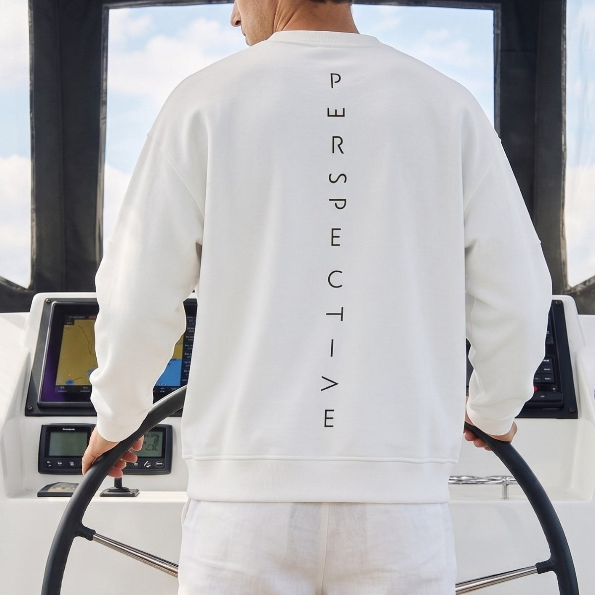 Erkek Oversize Sweatshirt Perspectiv Baskılı Beyaz – Bisiklet Yaka, 3 İplik Şardonlu Polar