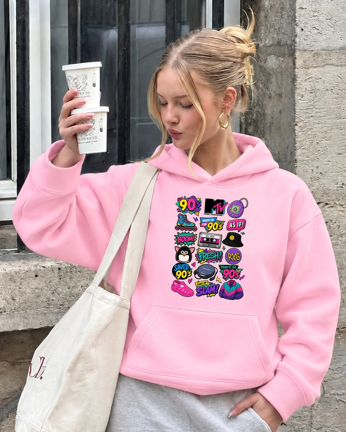 Kadın Oversize Hoodie Sweatshirt 90s Pop Patch Baskılı Pembe – Kapüşonlu, Kanguru Cepli, 3 İplik 