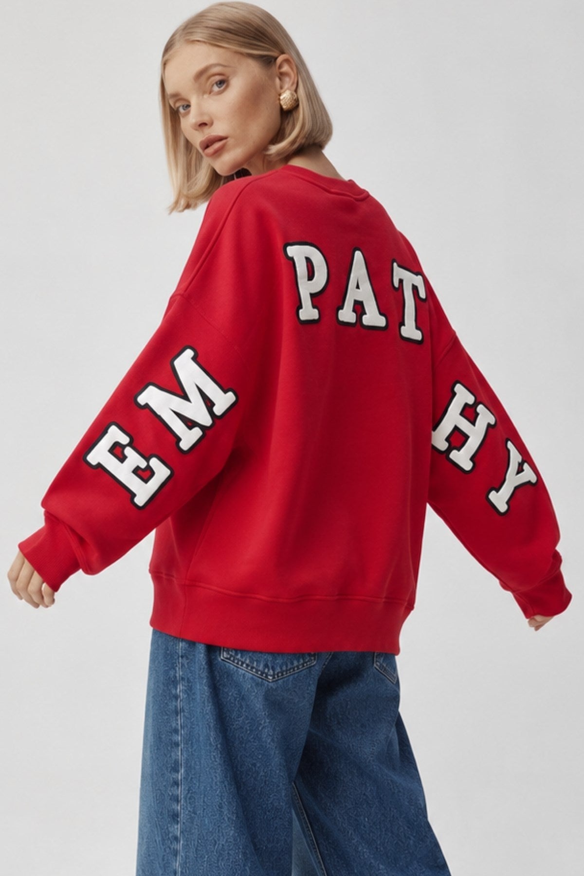 Kadın Oversize Sweatshirt Empathy 3D Baskılı Kırmızı – Bisiklet Yaka, 3 İplik Şardonlu Polar