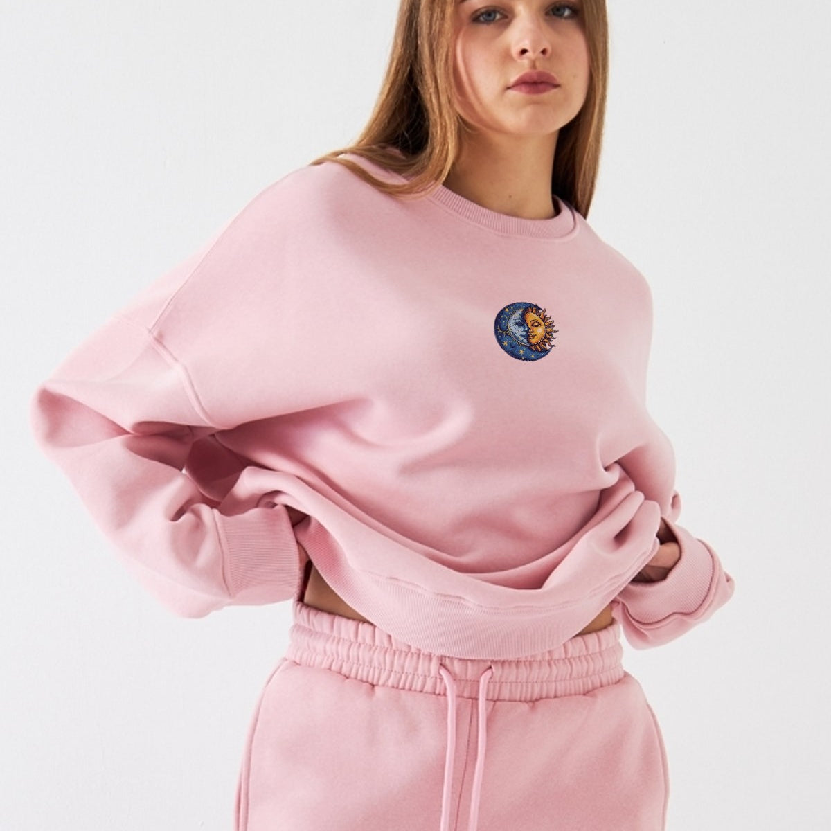 Kadın Oversize Sweatshirt Sun & Moon Baskılı Pembe – Bisiklet Yaka, 3 İplik Şardonlu Polar