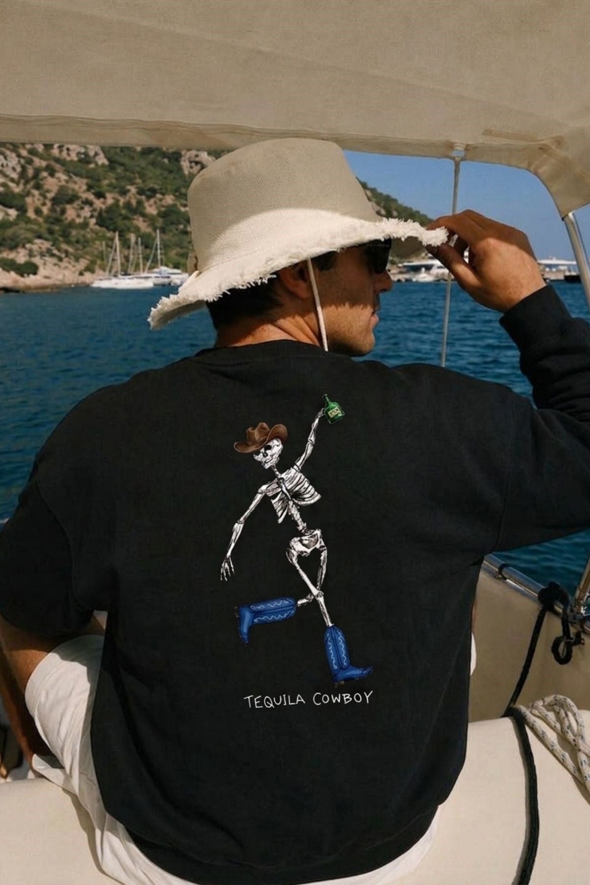 Erkek Oversize Sweatshirt Western Spirit Baskılı Siyah – Bisiklet Yaka, 3 İplik Şardonlu Polar