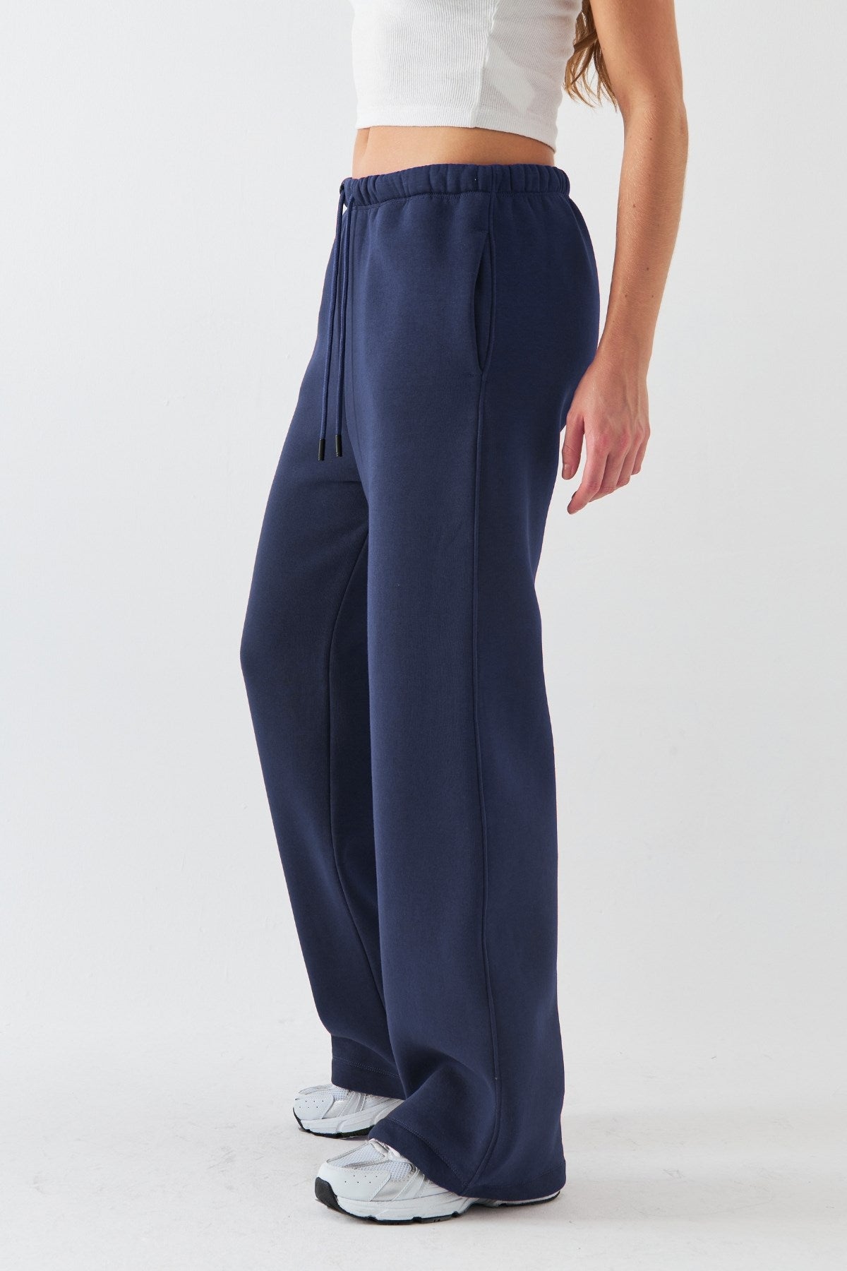 Oversize Unisex Eşofman Altı Marine – 3 İplik Şardonlu Polar, Bol Paça, Cepli Modern Rahat Kesim