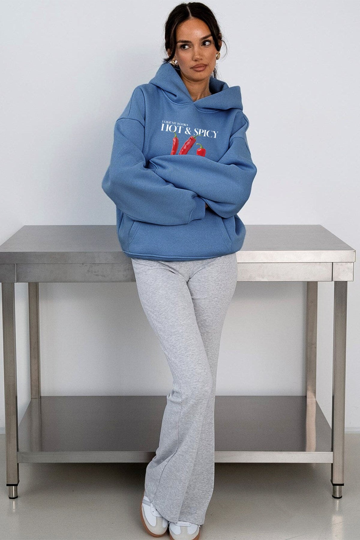 Kadın Oversize Sweatshirt Hoodie Hot & Spicy Baskılı Marine – Kapüşonlu, 3 İplik Şardonlu Polar