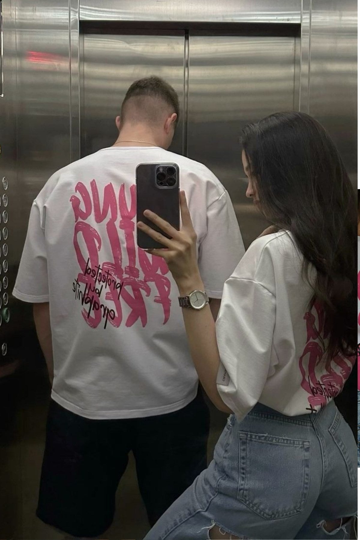 Erkek Oversize Tişört Young Wild Free Baskılı Beyaz – Sevgililer Günü, Couple, Hediye,  %100 Pamuk