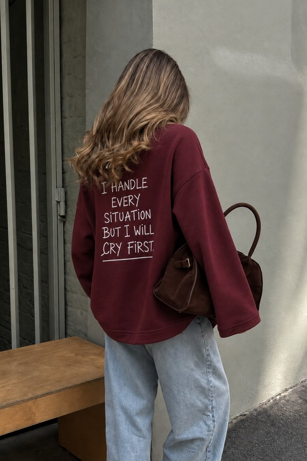Kadın Relaxed Fit Sweatshirt Cry First Baskılı Bordo – Bisiklet Yaka, 3 İplik Şardonsuz, Düşük Omuz
