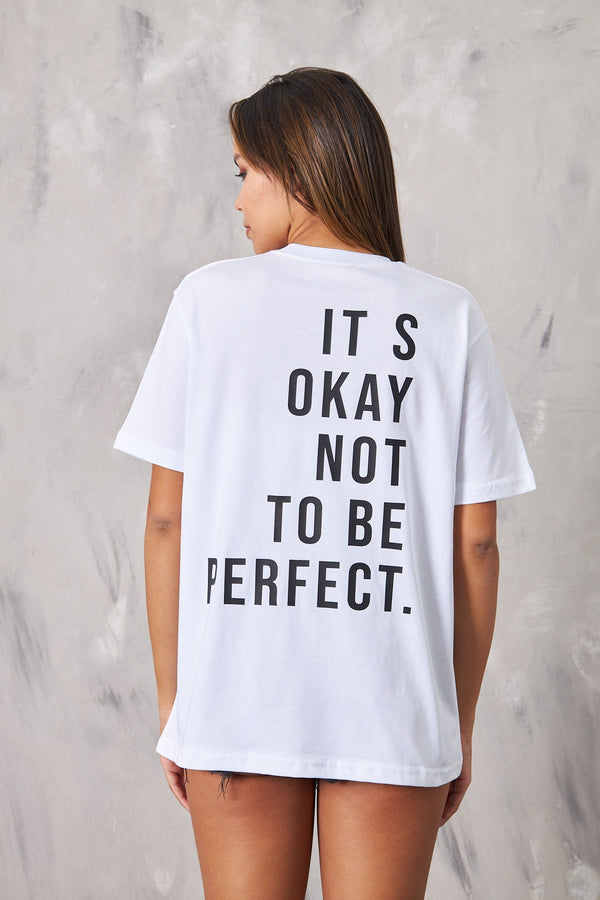 The Champ It's Okay Not To Be Perfect Yazılı Oversize Beyaz Kadın T-Shirt 