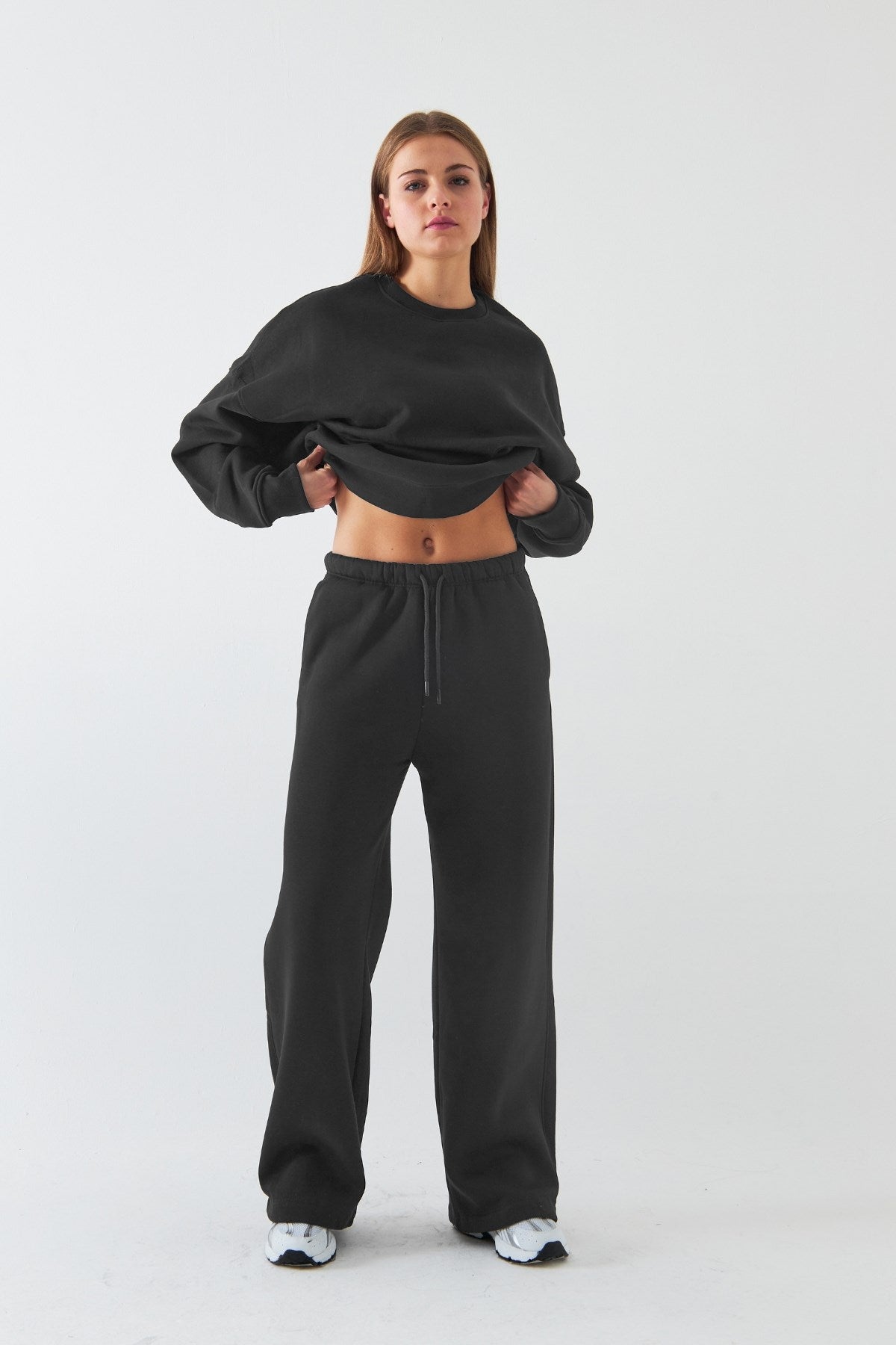 Unisex Oversize Eşofman Takımı Basic Füme – Bisiklet Yaka, Bol Paça, 3 İplik Şardonlu Polar
