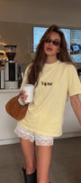 Kadın Oversize Tişört Tea-Shirt Baskılı Sarı – Bisiklet Yaka, Rahat Kalıp, %100 Pamuk